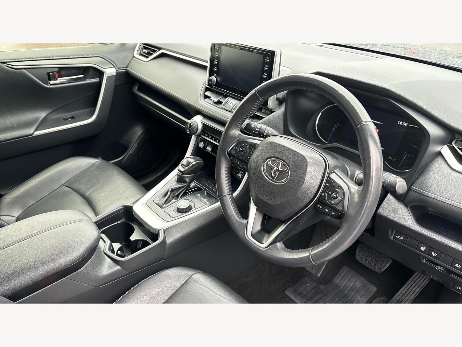 Used Toyota RAV4 2019 for sale - 76607418: Photo 13