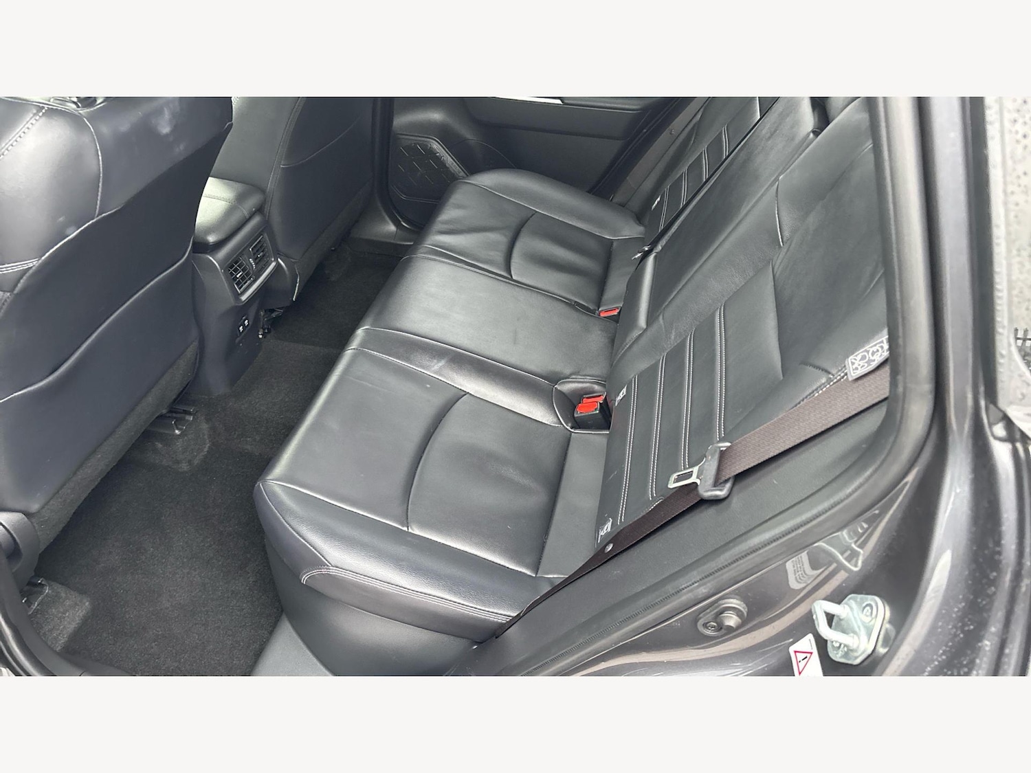 Used Toyota RAV4 2019 for sale - 76607418: Photo 15