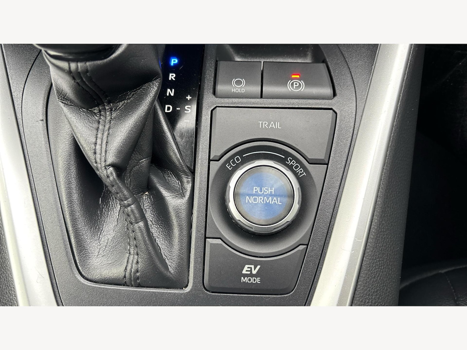 Used Toyota RAV4 2019 for sale - 76607418: Photo 26