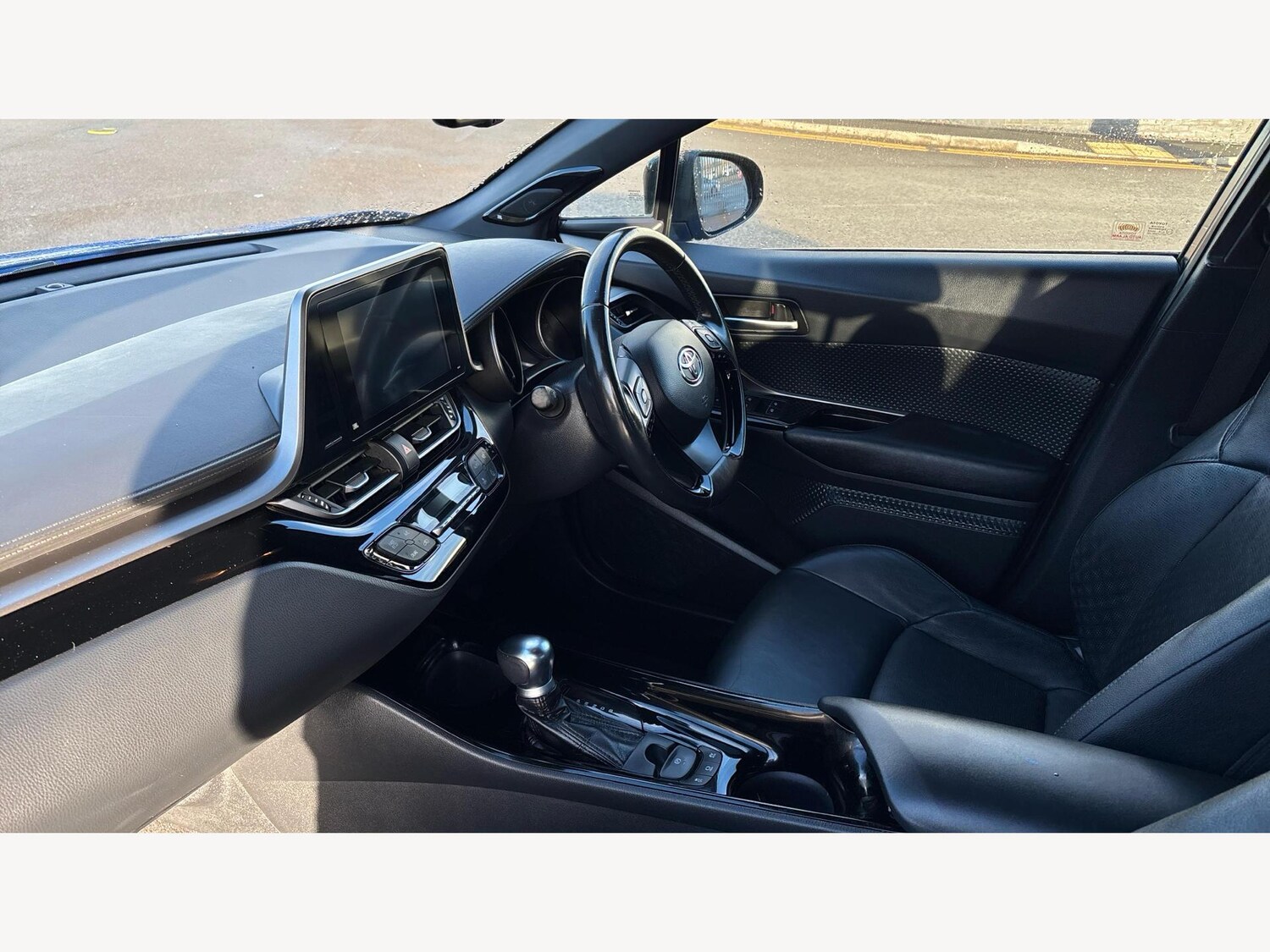 Used Toyota C-HR for sale - 77216019: Photo 12