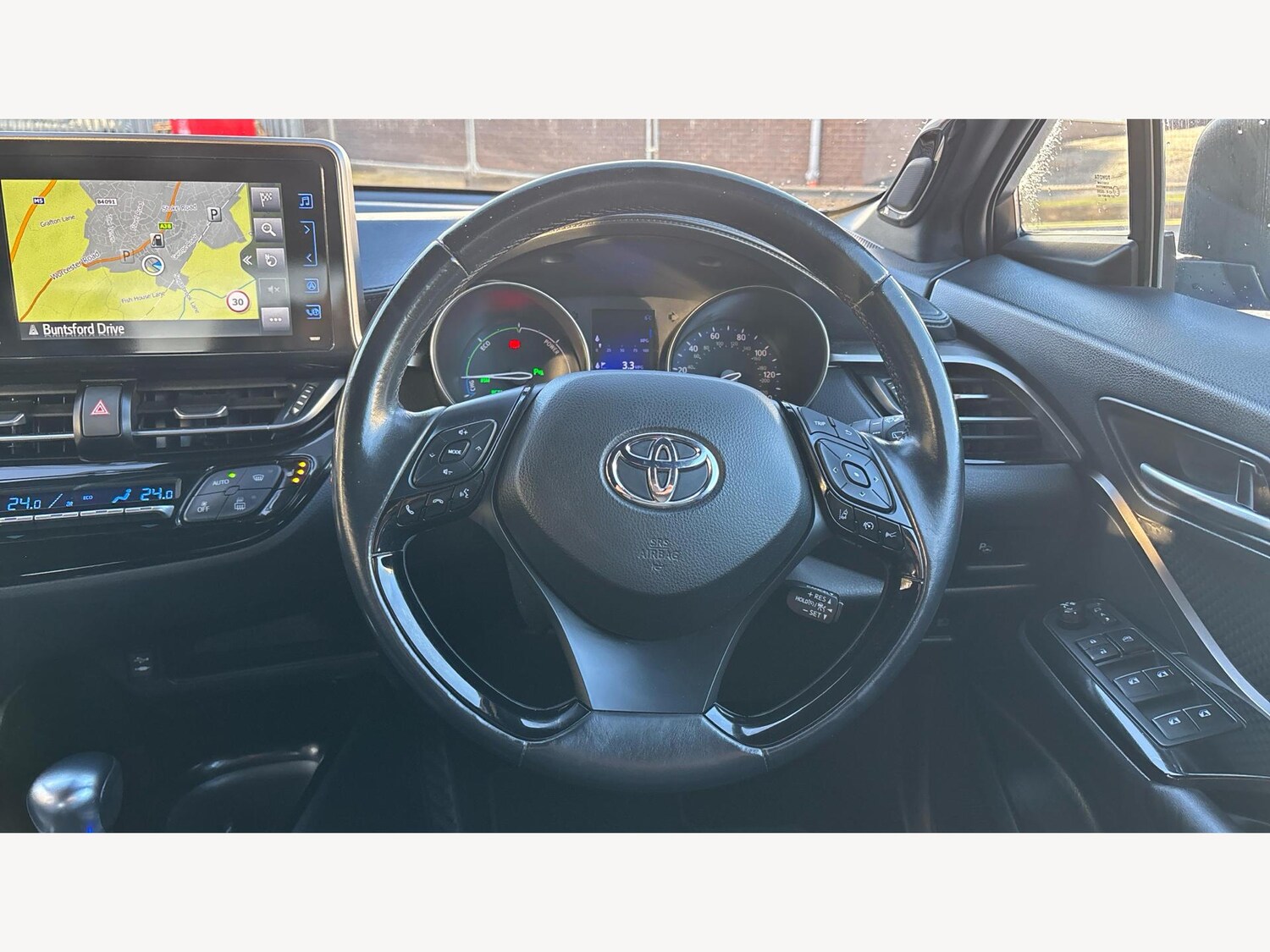 Used Toyota C-HR for sale - 77216019: Photo 8