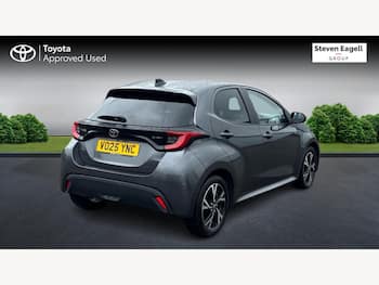 Used Toyota Yaris 2025 for sale - 79726396: Photo
