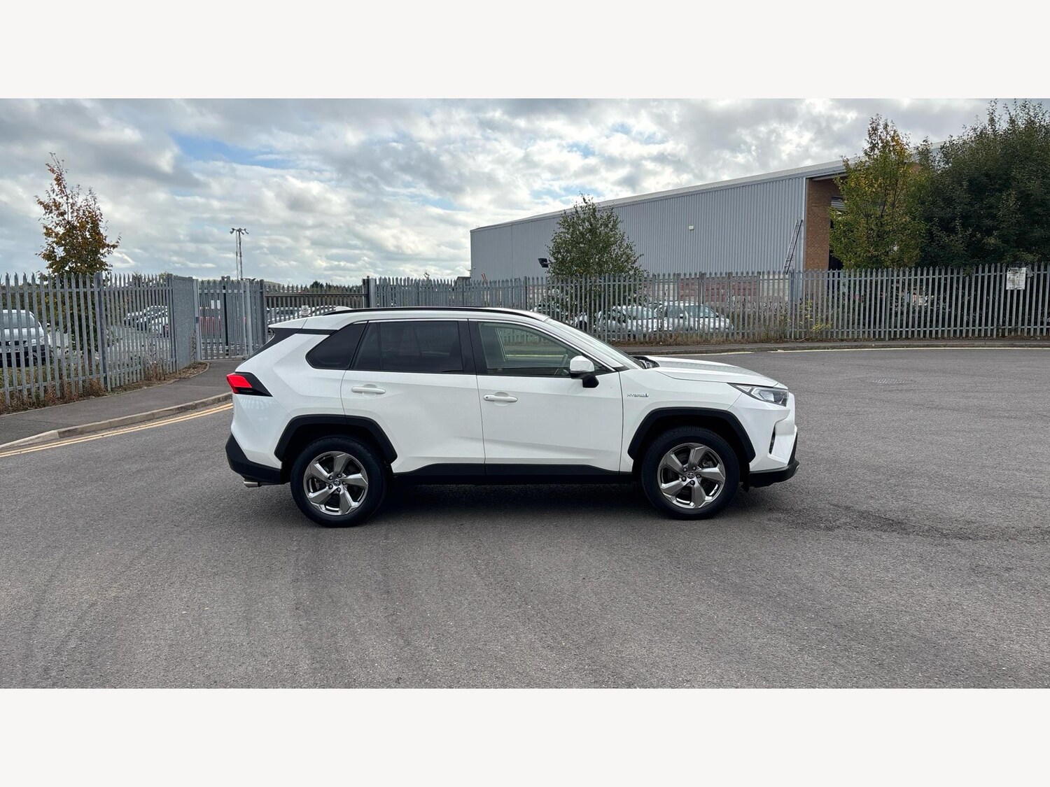 Used Toyota RAV4 2020 for sale - 76239713: Photo 18
