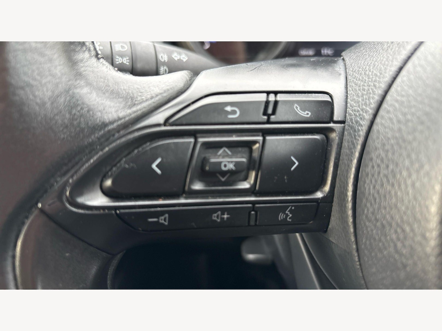 Used Toyota Yaris for sale - 77768275: Photo 24