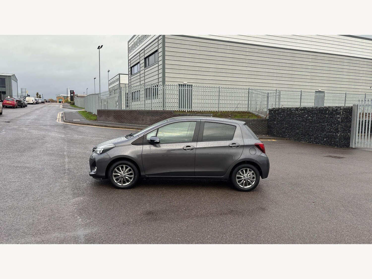 Used Toyota Yaris 2016 for sale - 76562082: Photo 19