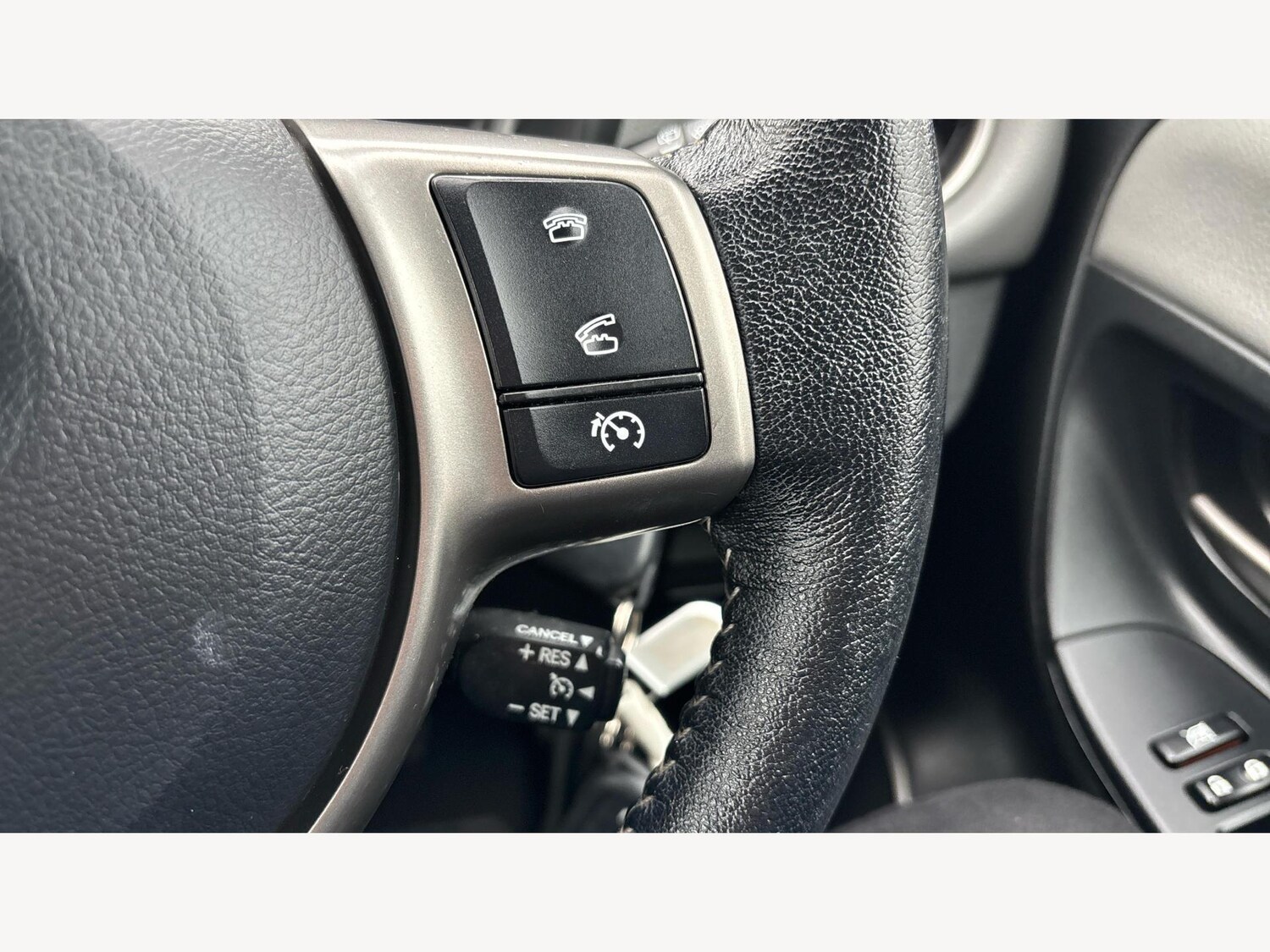 Used Toyota Yaris 2016 for sale - 76562082: Photo 25