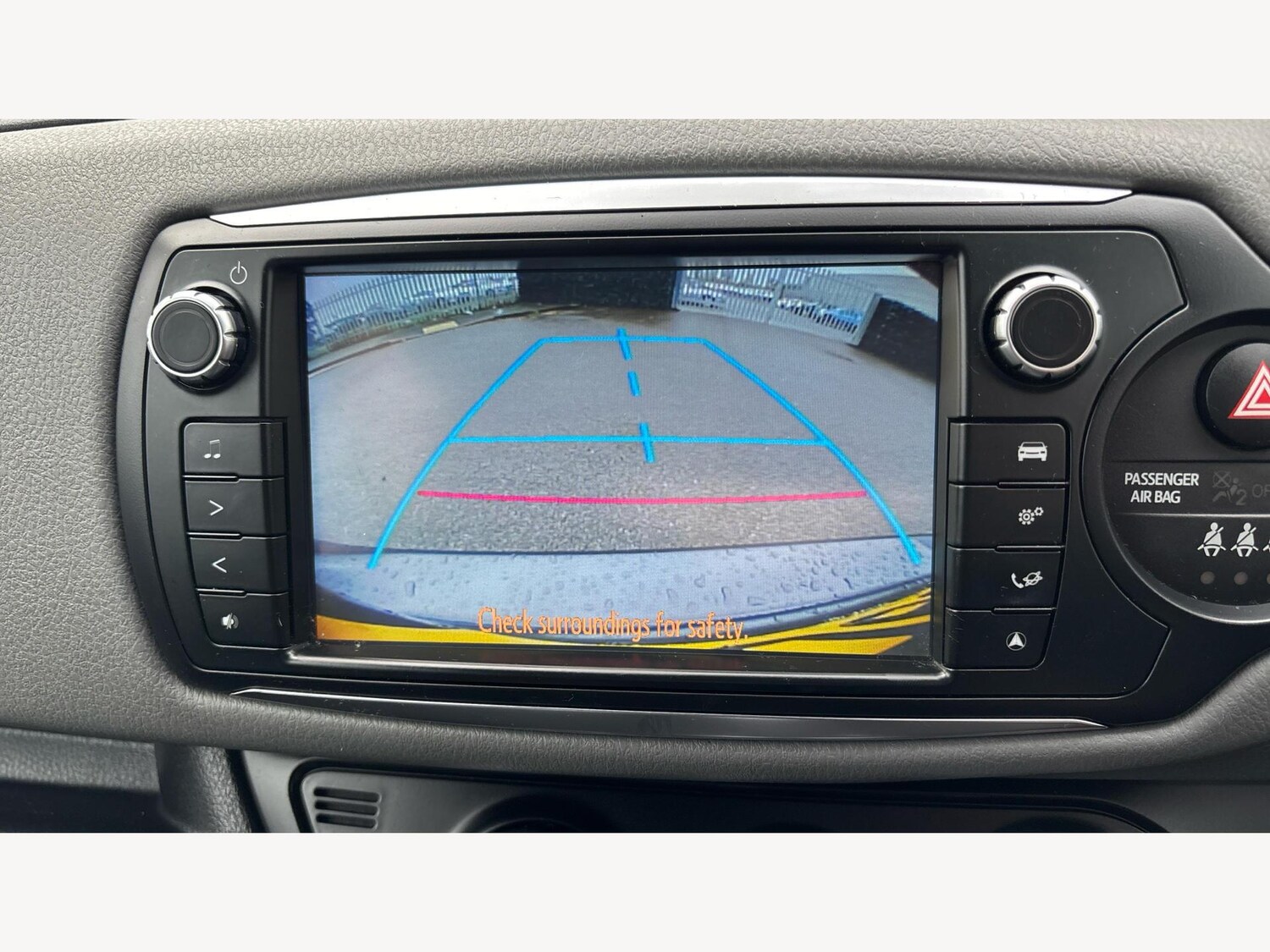 Used Toyota Yaris 2016 for sale - 76562082: Photo 26