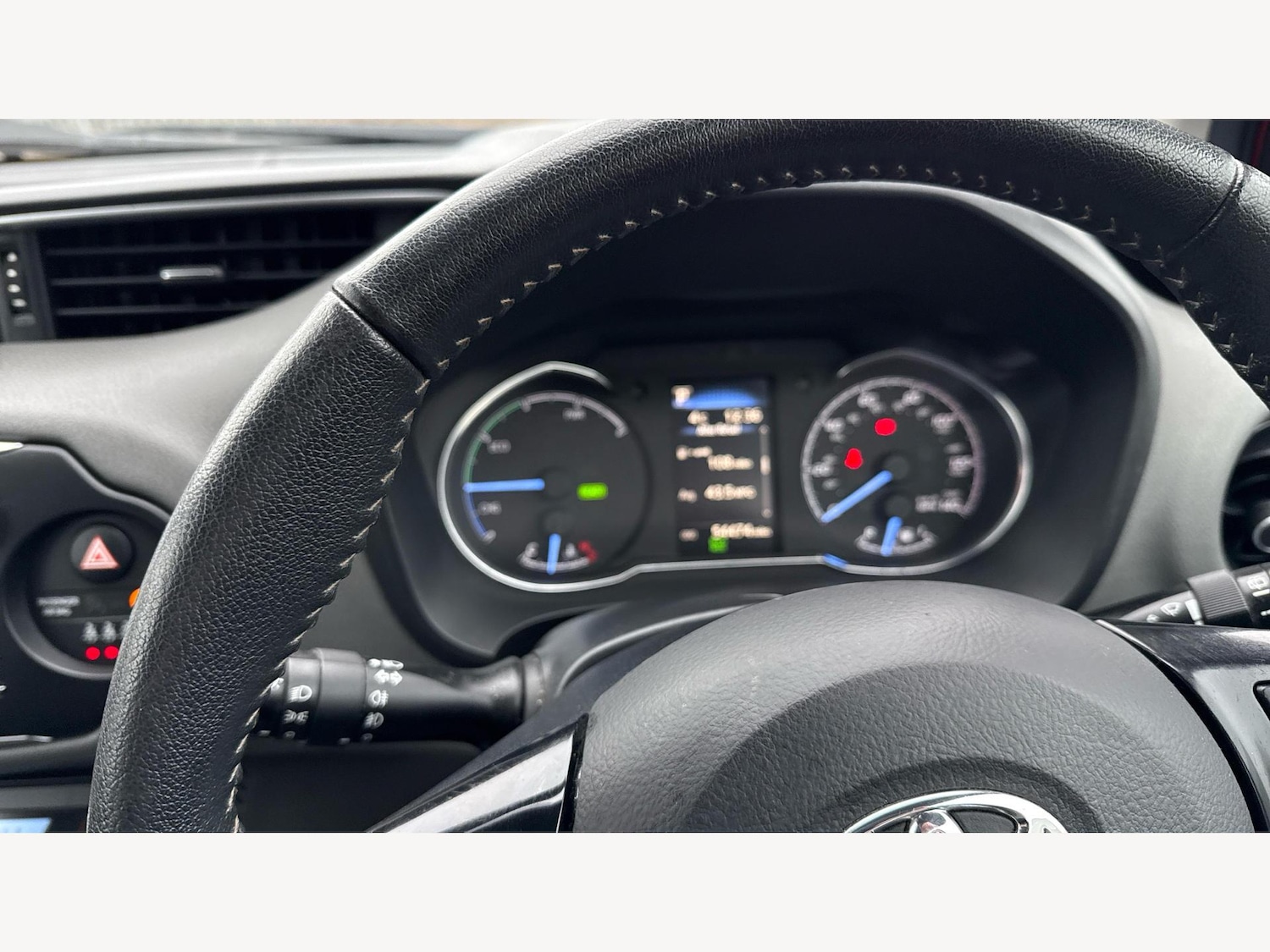 Used Toyota Yaris 2019 for sale - 77344022: Photo 11