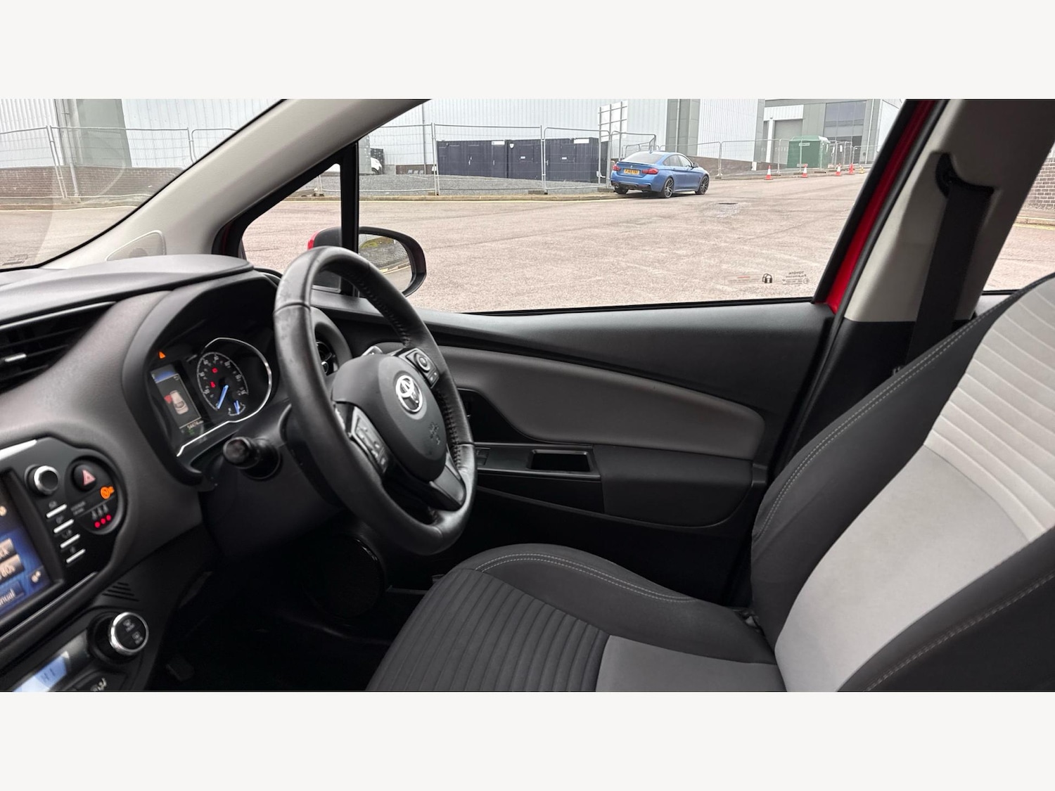 Used Toyota Yaris 2019 for sale - 77344022: Photo 13