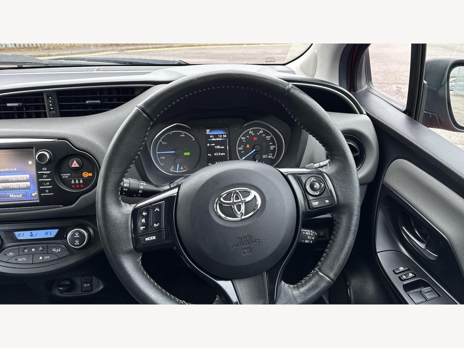 Used Toyota Yaris 2019 for sale - 77344022: Photo 8