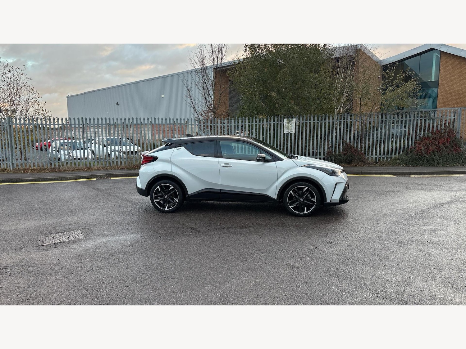 Used Toyota C-HR 2022 for sale - 76715455: Photo 18