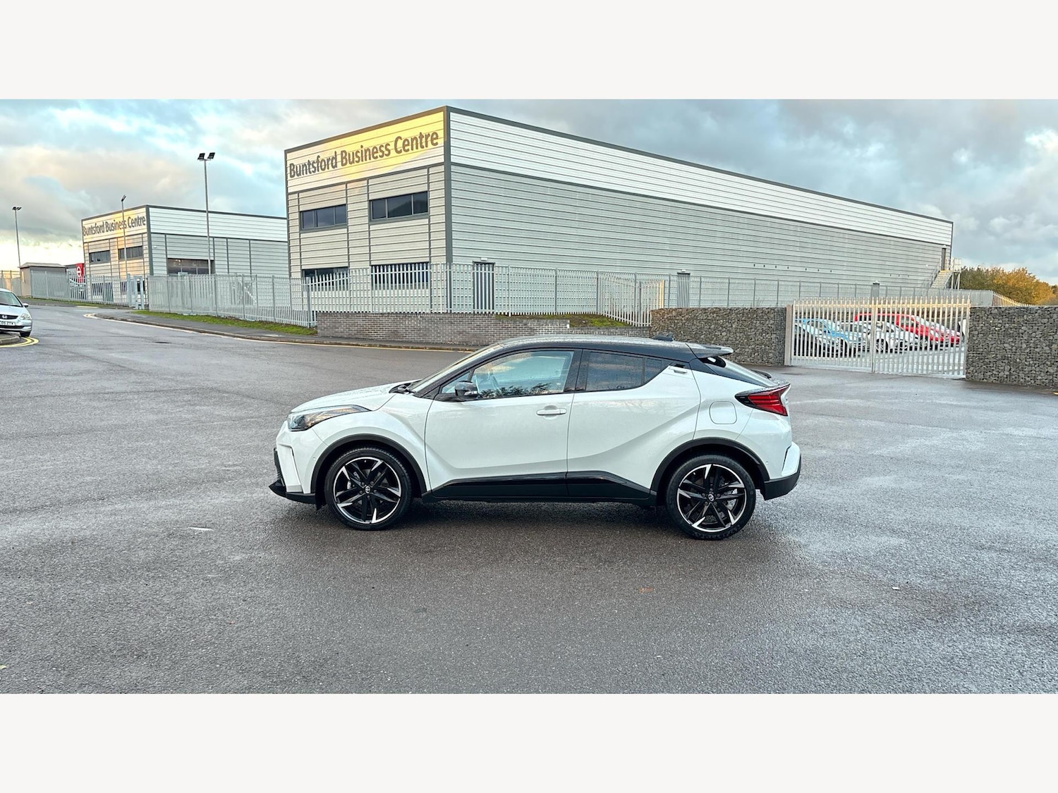 Used Toyota C-HR 2022 for sale - 76715455: Photo 19