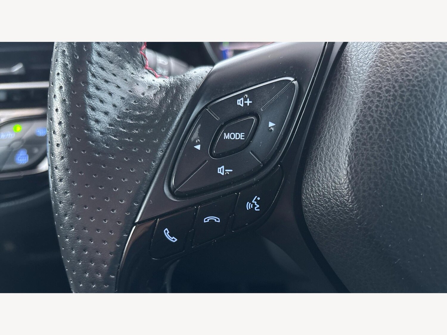 Used Toyota C-HR 2022 for sale - 76715455: Photo 24