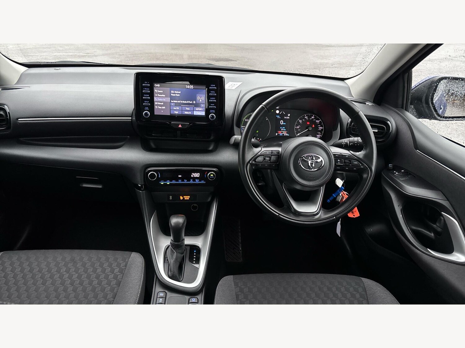 Used Toyota Yaris 2023 for sale - 77175876: Photo 7