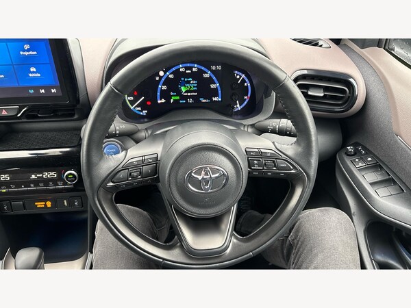 Used Toyota Yaris Cross 2023 for sale - 76295363: Photo 10