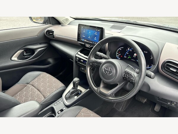 Used Toyota Yaris Cross 2023 for sale - 76295363: Photo 13