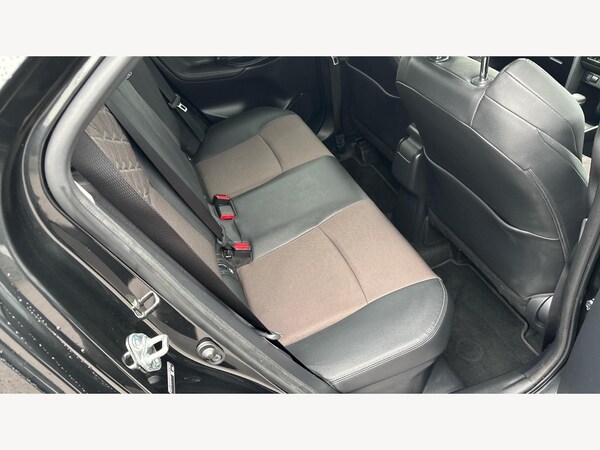 Used Toyota Yaris Cross 2023 for sale - 76295363: Photo 14