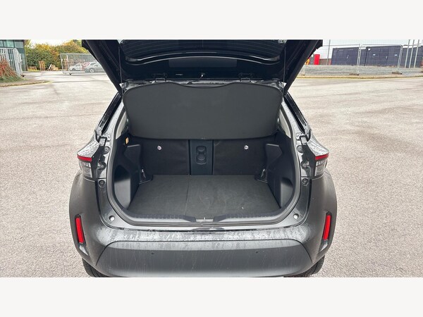 Used Toyota Yaris Cross 2023 for sale - 76295363: Photo 16