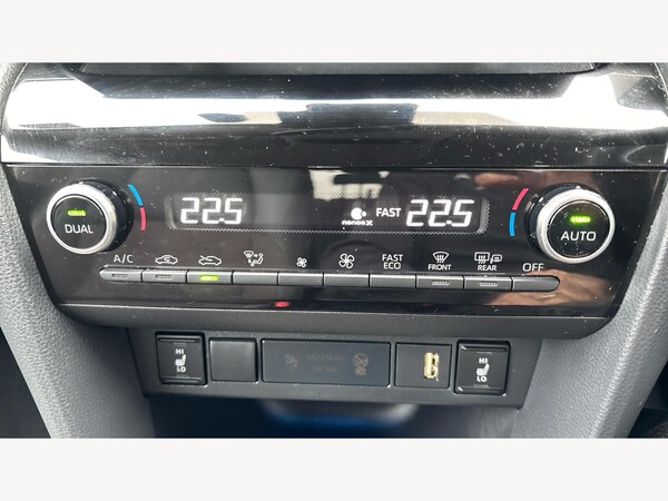 Used Toyota Yaris Cross 2023 for sale - 76295363: Photo 23