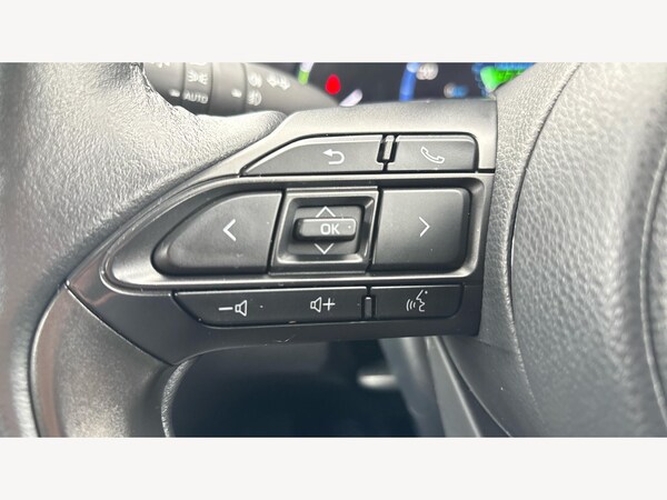 Used Toyota Yaris Cross 2023 for sale - 76295363: Photo 24