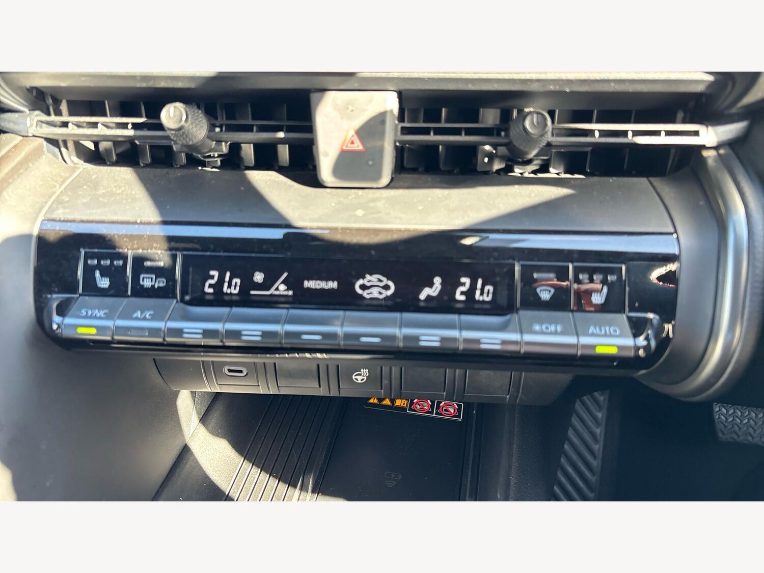 Used Toyota C-HR for sale - 77940529: Photo 23