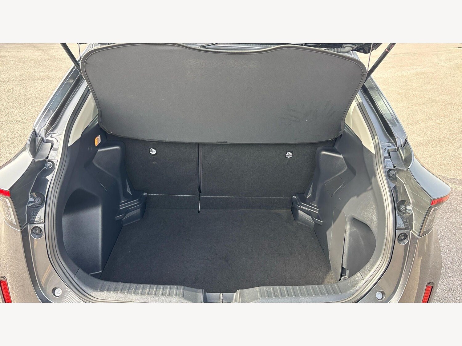 Used Toyota Yaris Cross 2024 for sale - 77783666: Photo 16