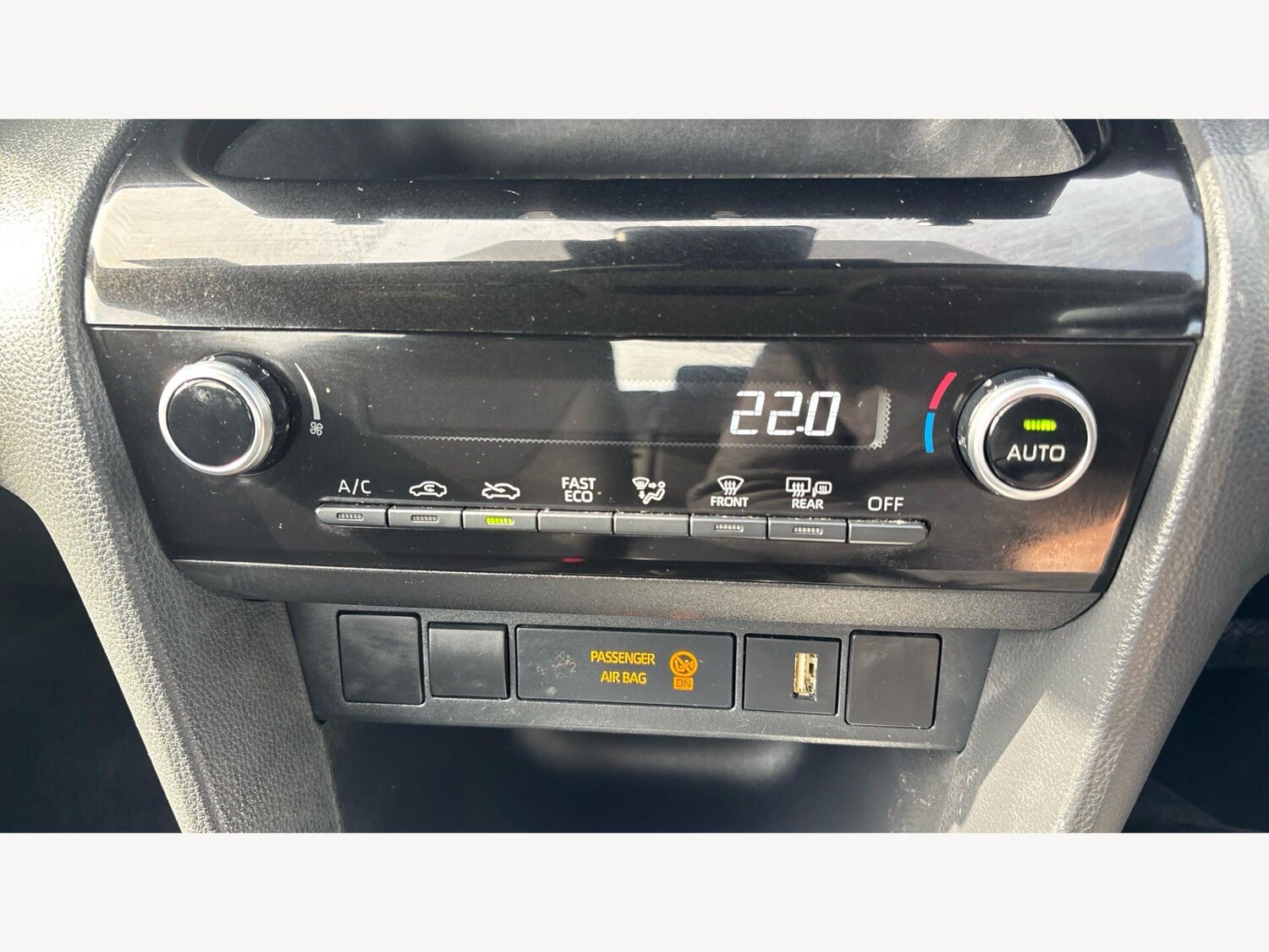 Used Toyota Yaris Cross 2024 for sale - 77783666: Photo 23