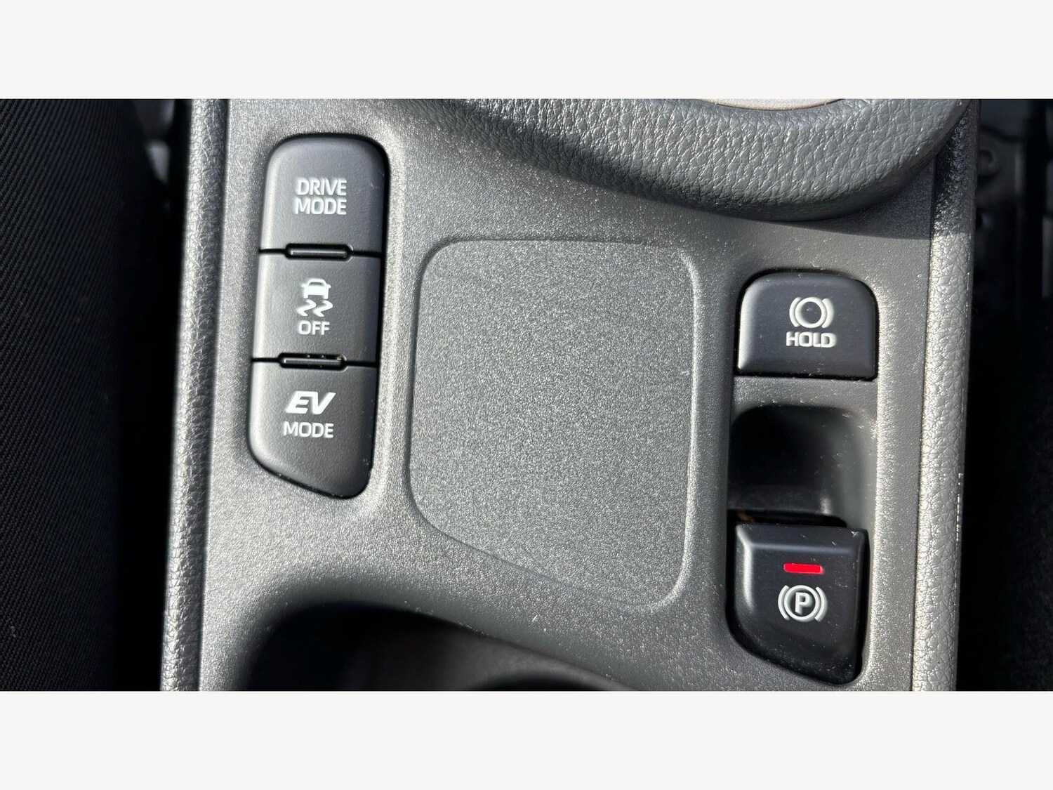 Used Toyota Yaris Cross 2024 for sale - 77783666: Photo 26