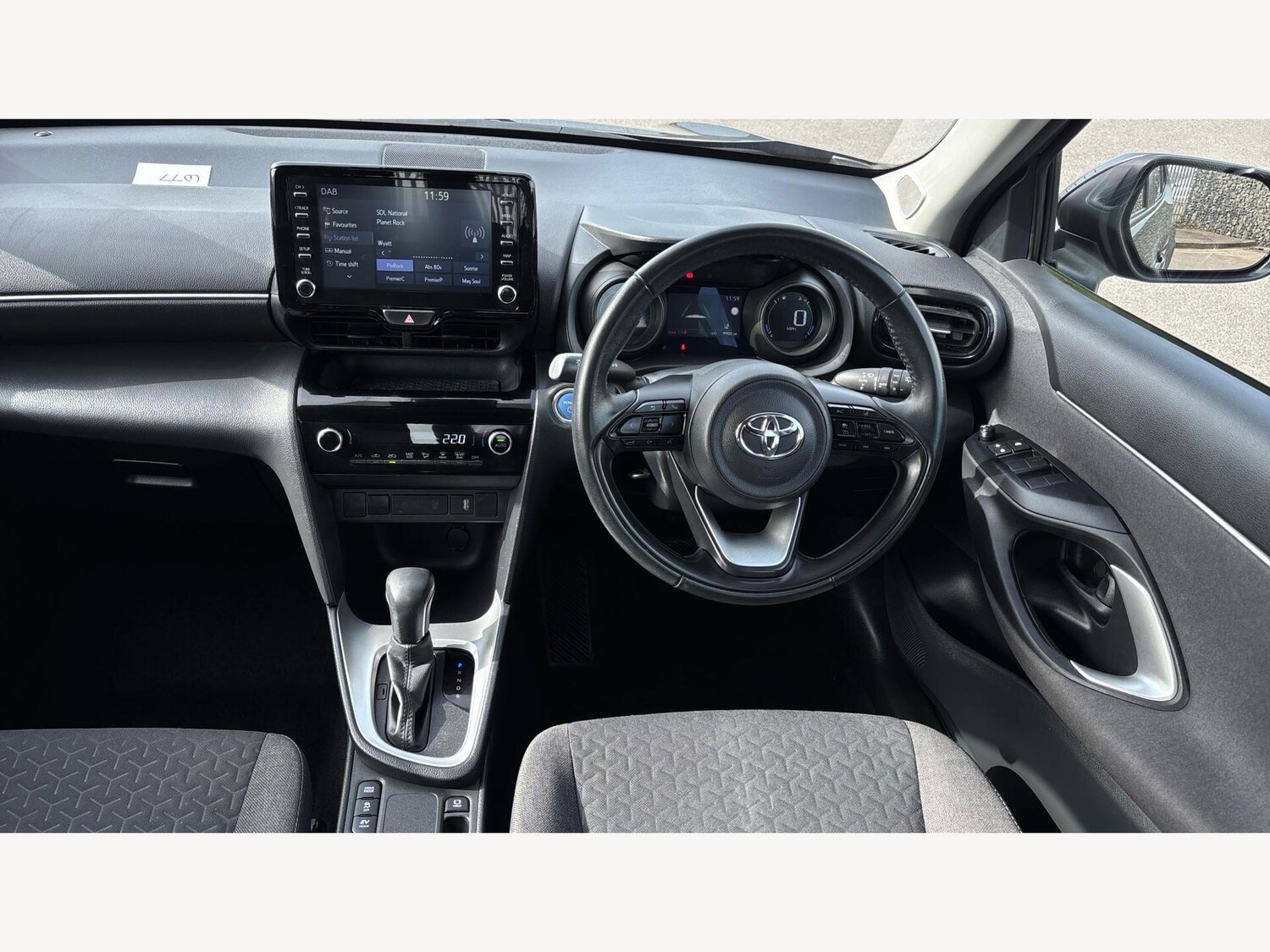 Used Toyota Yaris Cross 2024 for sale - 77783666: Photo 7