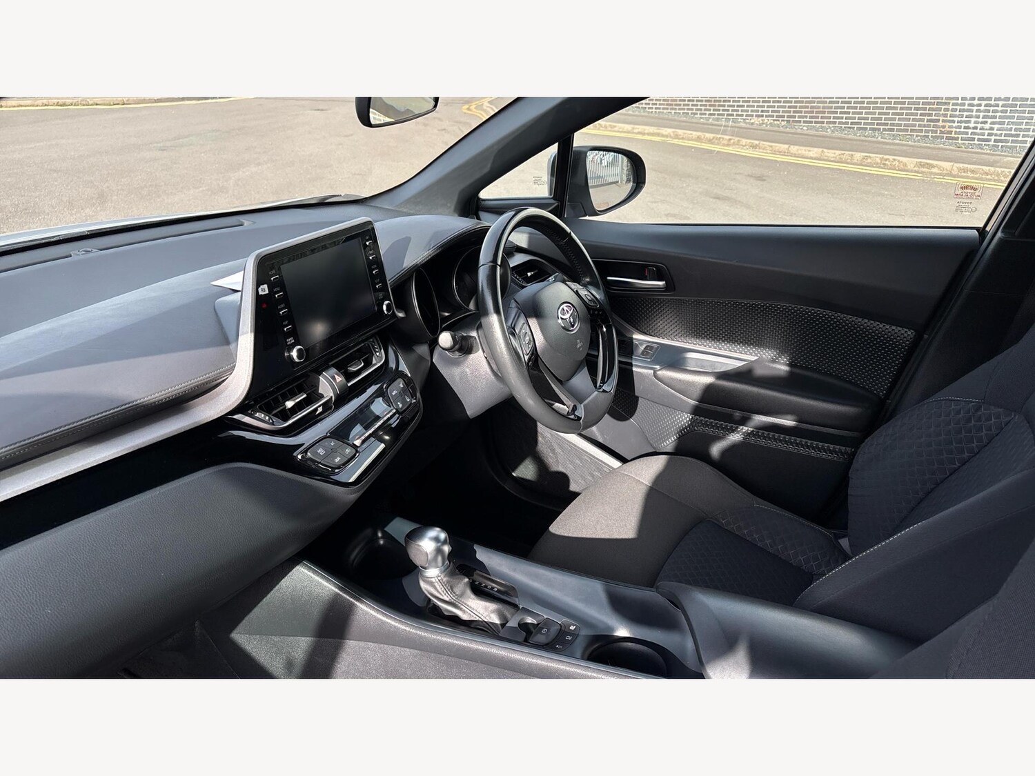 Used Toyota C-HR 2020 for sale - 76458115: Photo 12