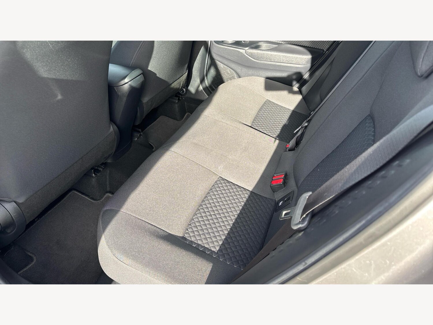 Used Toyota C-HR 2020 for sale - 76458115: Photo 15