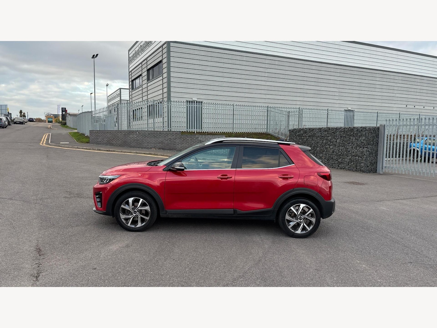 Used Kia Stonic 2021 for sale - 76512076: Photo 19