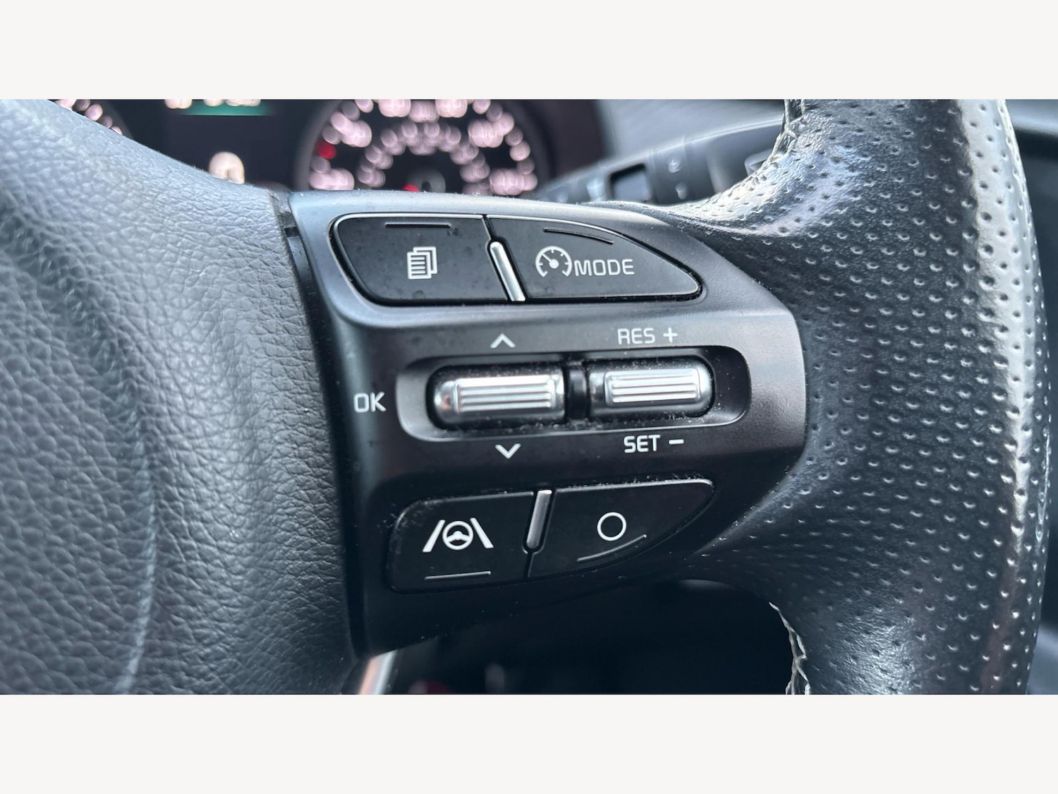 Used Kia Stonic 2021 for sale - 76512076: Photo 25