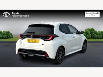 Used Toyota Yaris 2023 for sale - 79453087: Photo