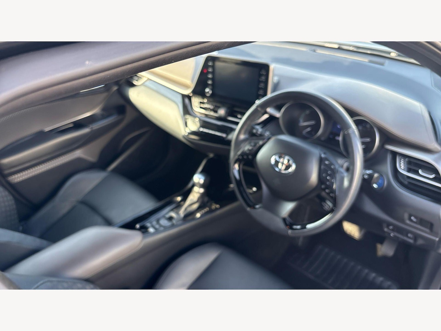 Used Toyota C-HR 2020 for sale - 78185472: Photo 14