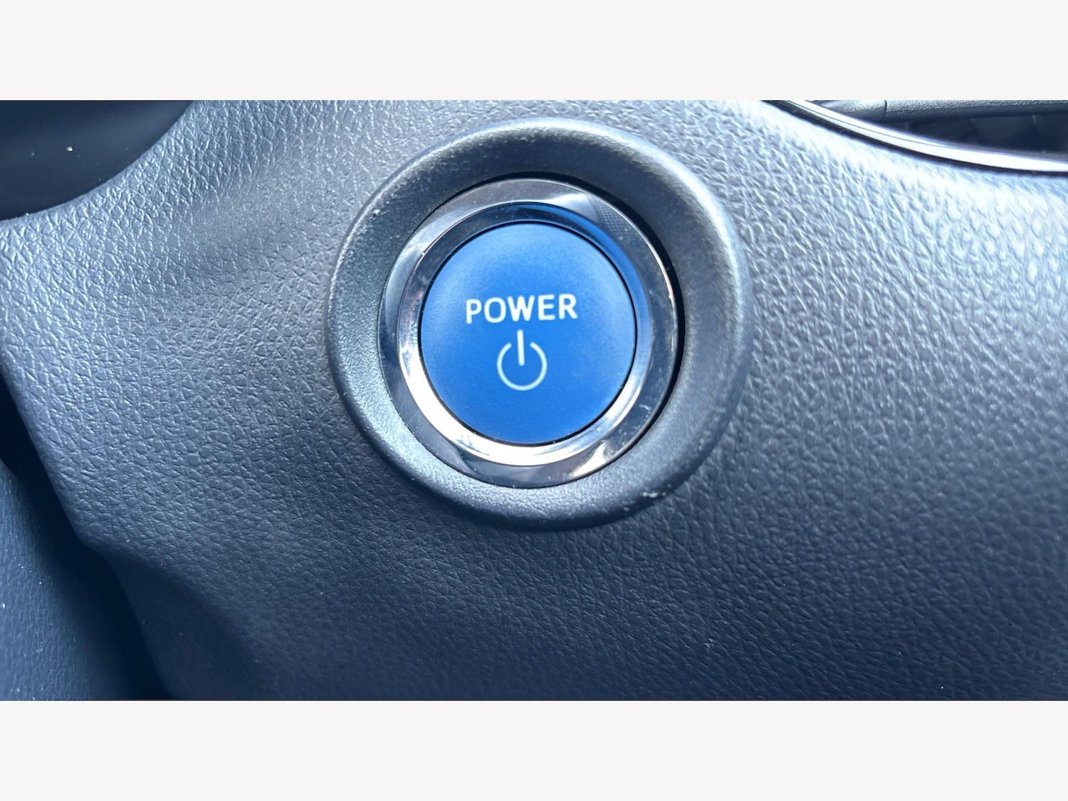 Used Toyota C-HR 2020 for sale - 78185472: Photo 18