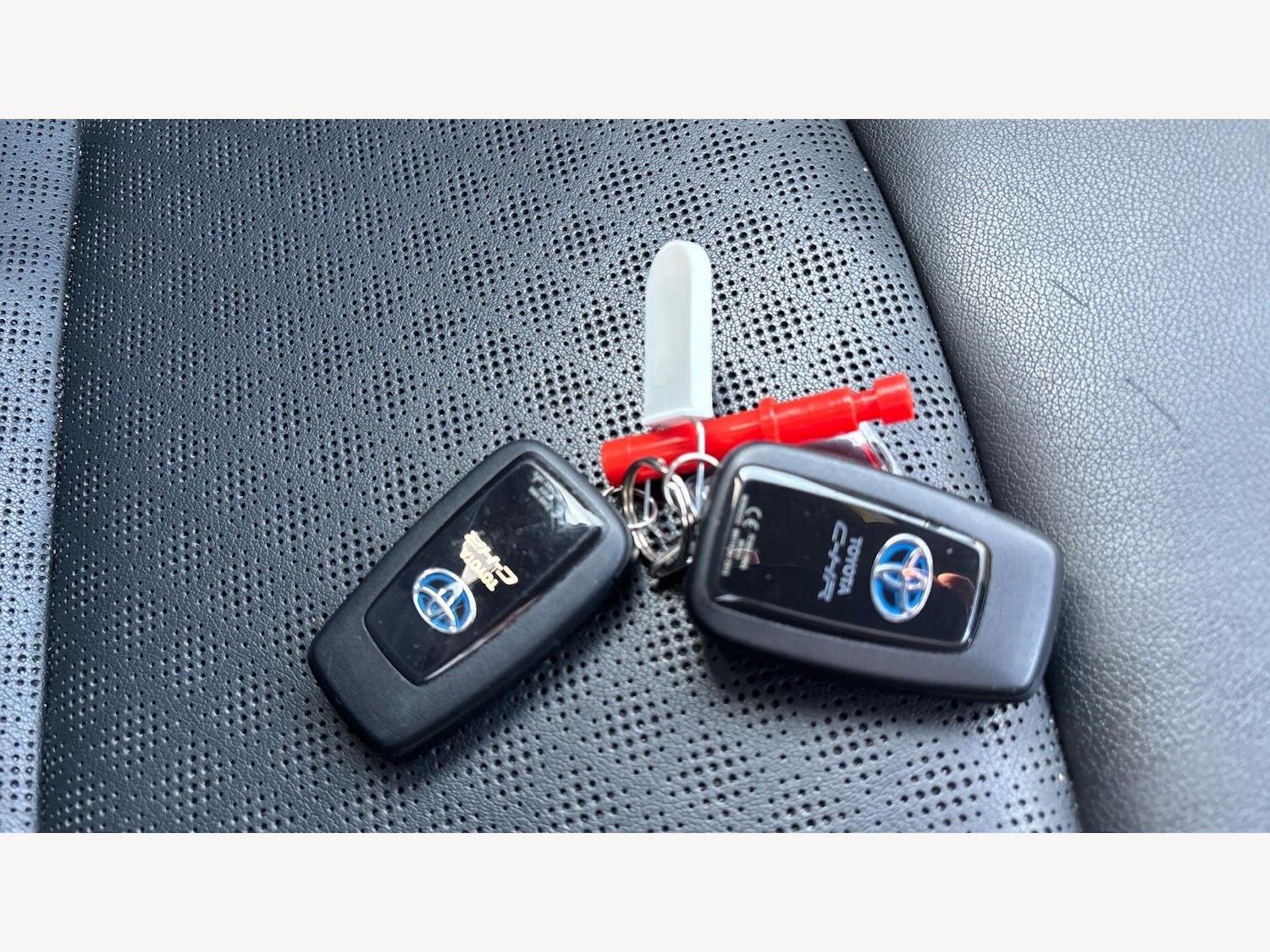 Used Toyota C-HR 2020 for sale - 78185472: Photo 30