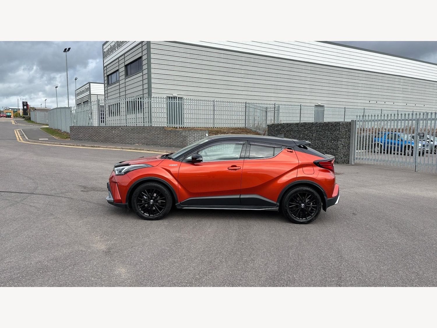 Used Toyota C-HR 2020 for sale - 77066891: Photo 19