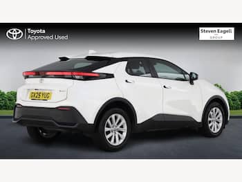 Used Toyota C-HR 2025 for sale - 79860967: Photo
