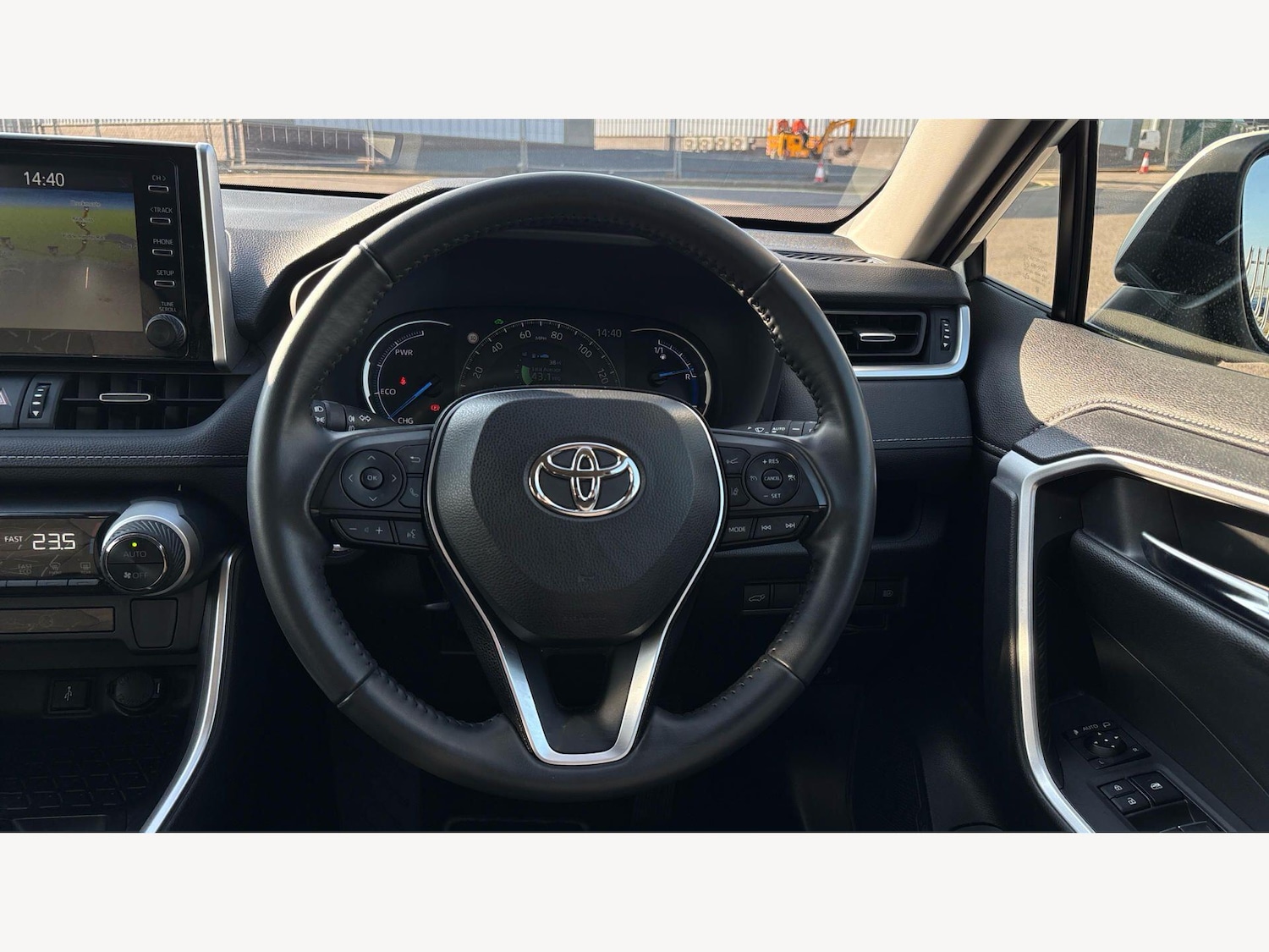 Used Toyota RAV4 2022 for sale - 77769382: Photo 8