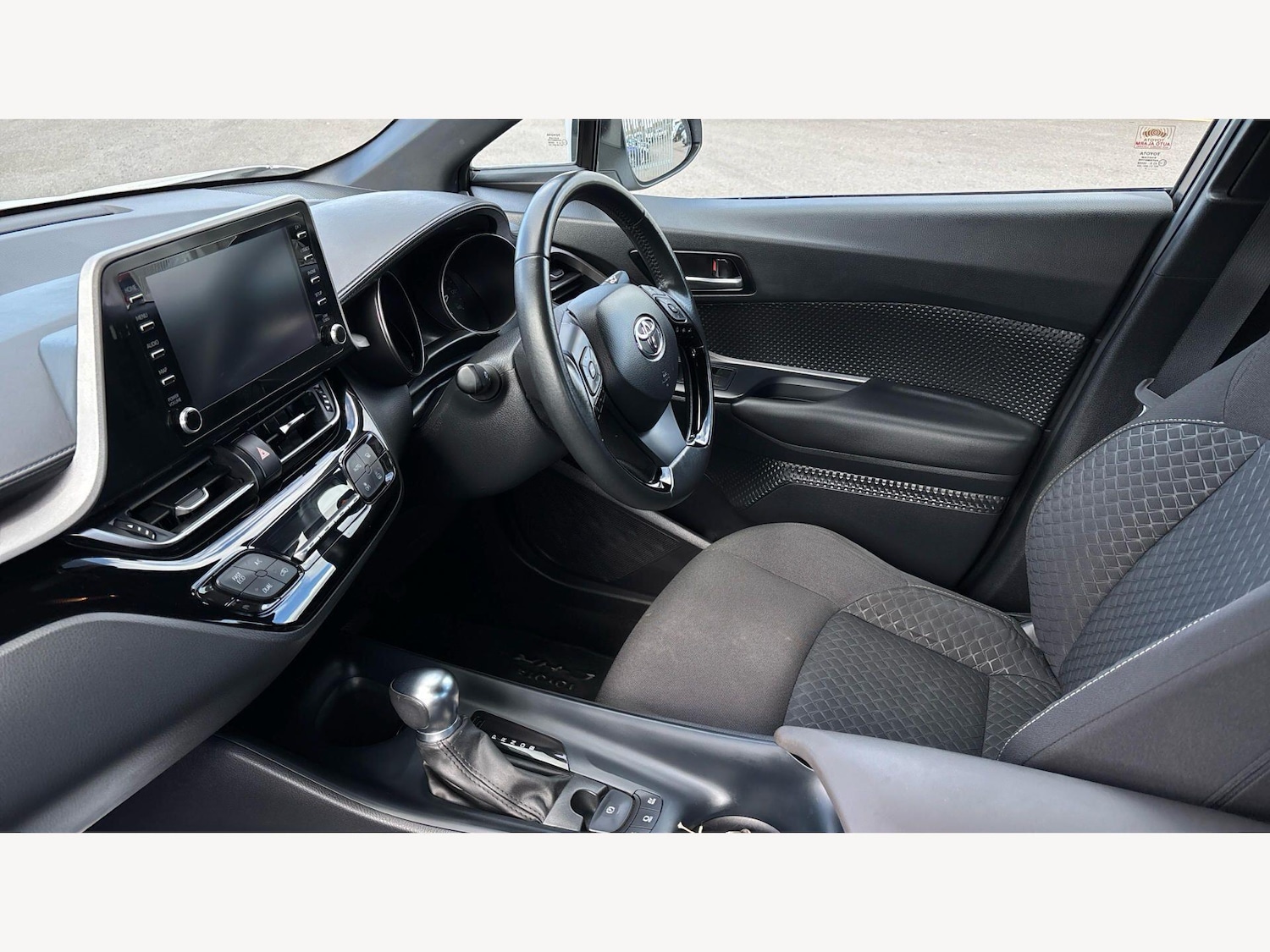 Used Toyota C-HR for sale - 78034207: Photo 12