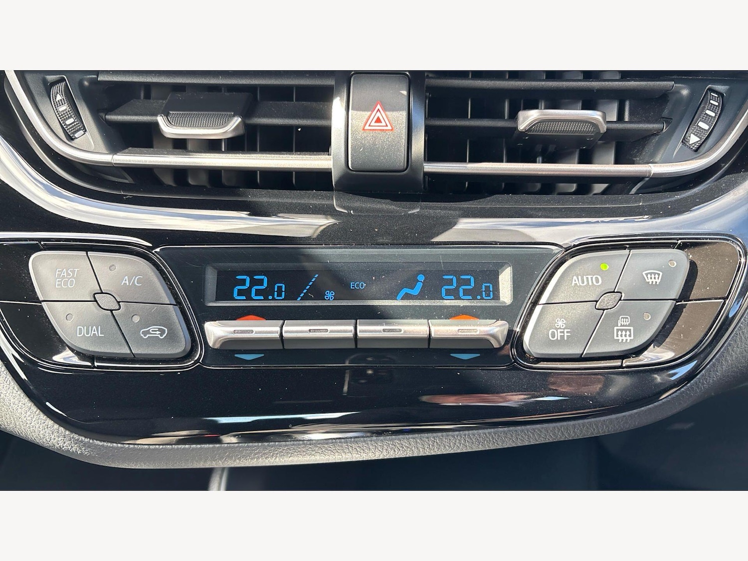 Used Toyota C-HR for sale - 78034207: Photo 23