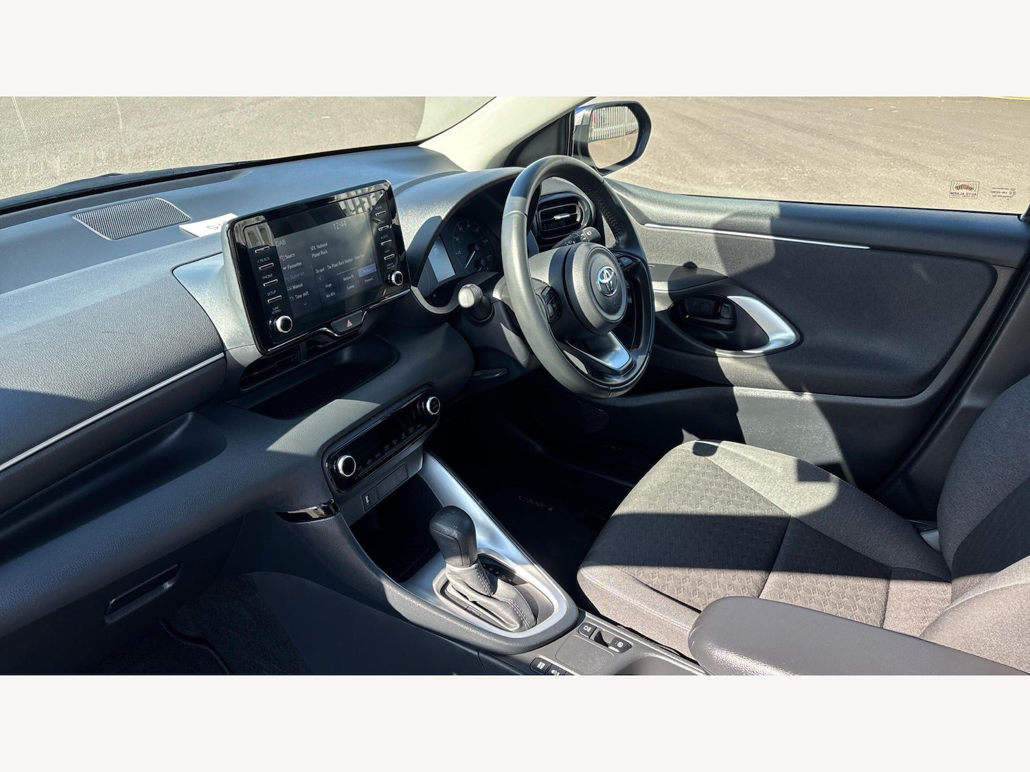 Used Toyota Yaris 2022 for sale - 78035072: Photo 12