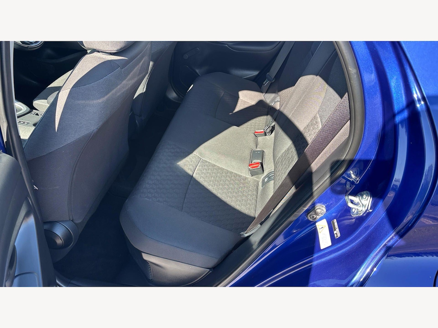 Used Toyota Yaris 2022 for sale - 78035072: Photo 15