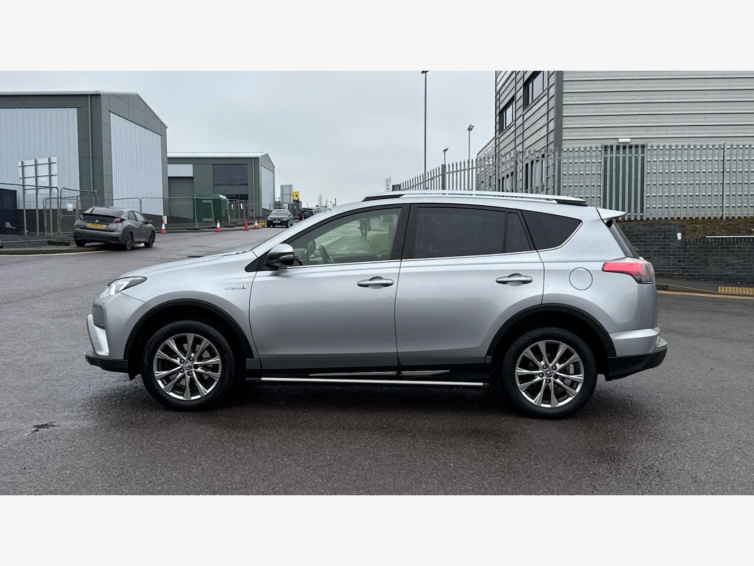 Used Toyota RAV4 2017 for sale - 77612488: Photo 19