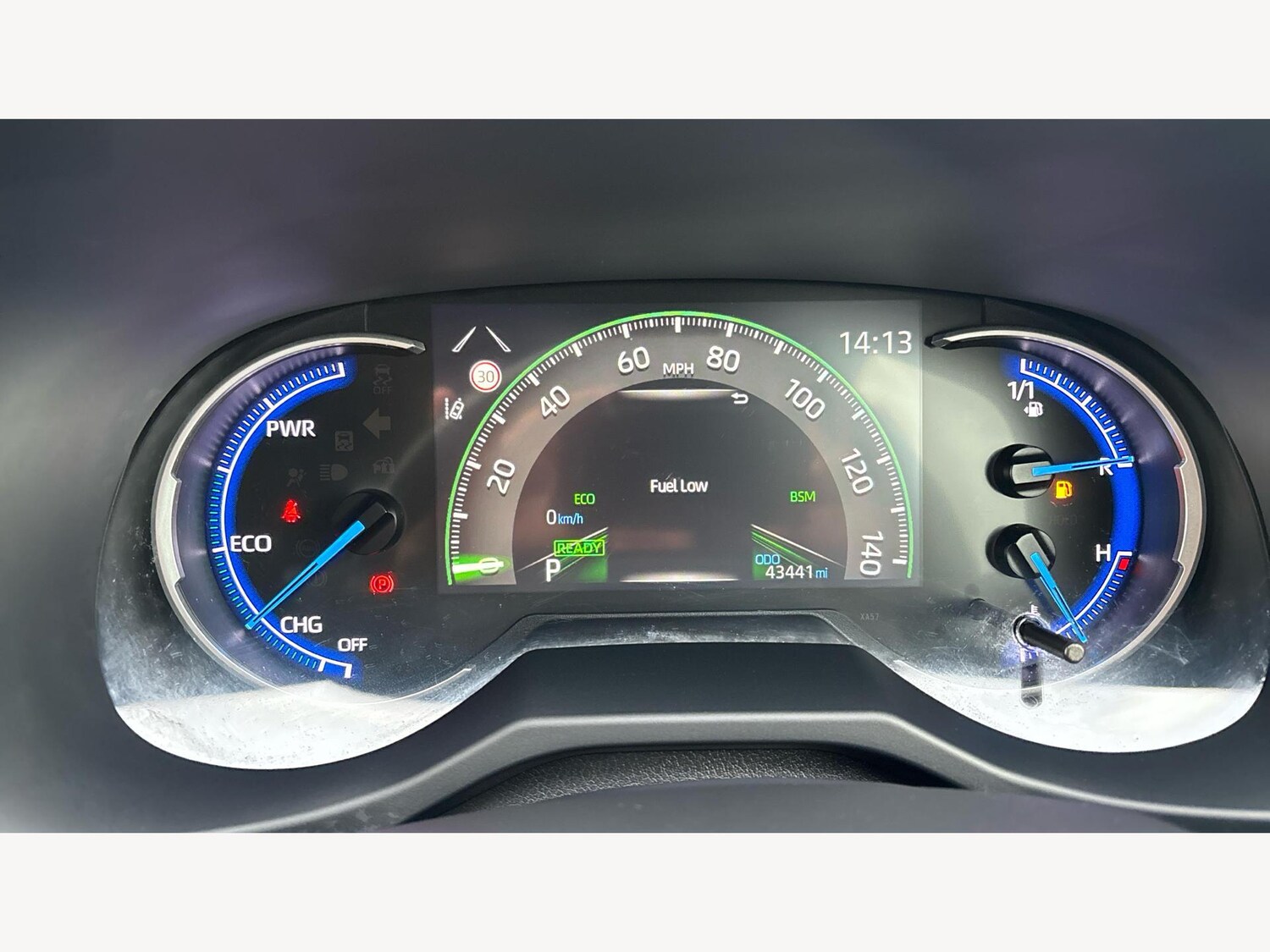 Used Toyota RAV4 2020 for sale - 77229600: Photo 11