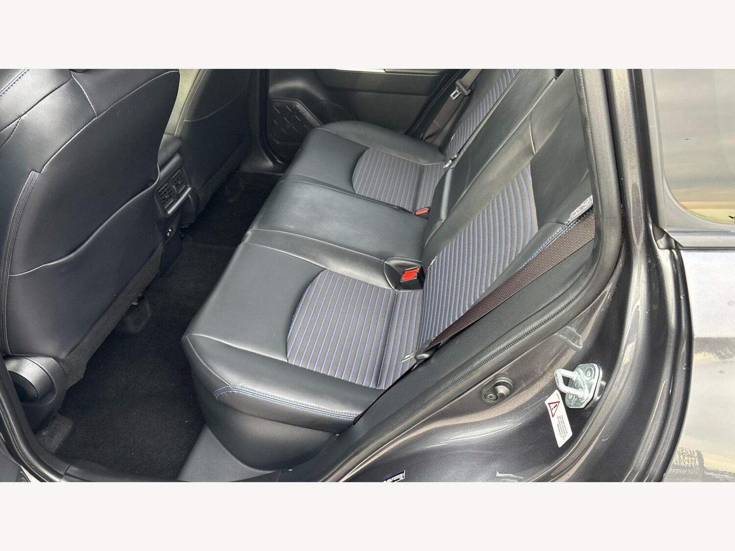 Used Toyota RAV4 2020 for sale - 77229600: Photo 15