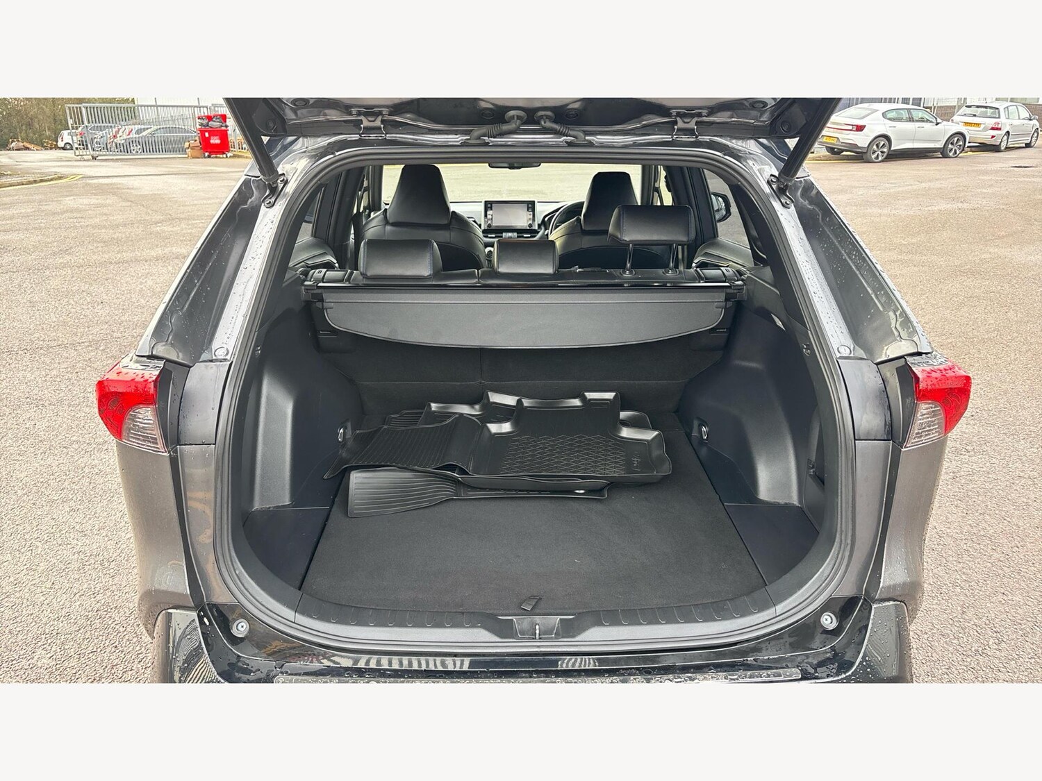 Used Toyota RAV4 2020 for sale - 77229600: Photo 16