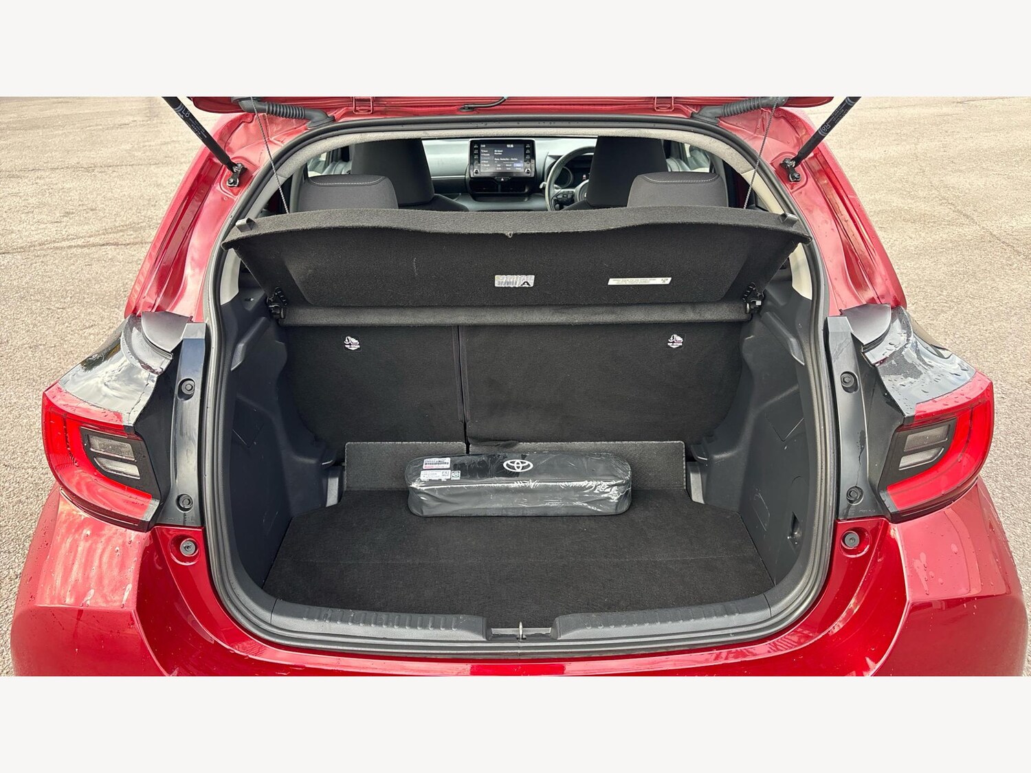 Used Toyota Yaris 2021 for sale - 76498448: Photo 16