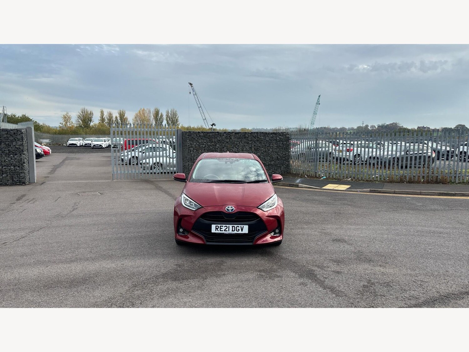 Used Toyota Yaris 2021 for sale - 76498448: Photo 17